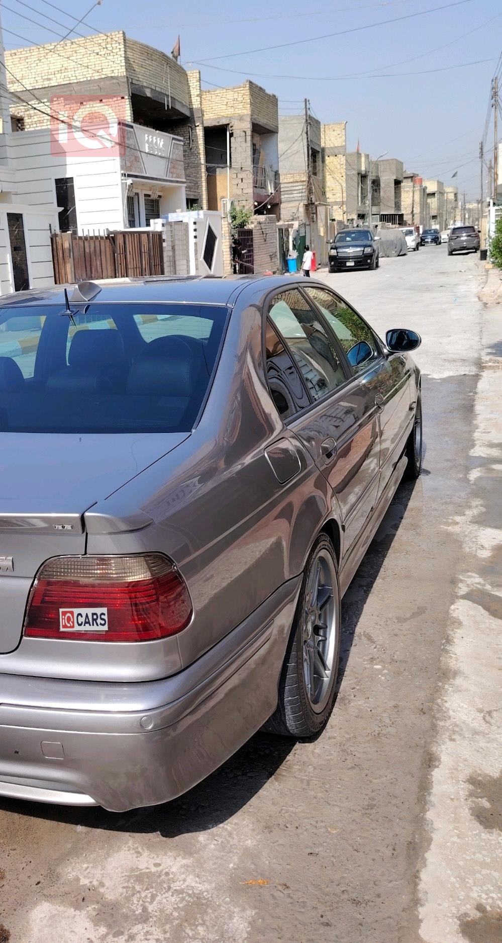 بي ام دبليو الفئة 5